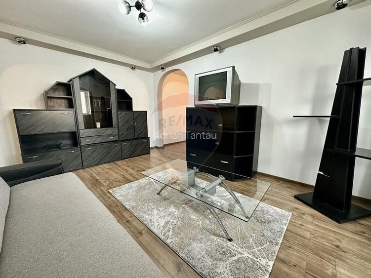 Apartament cu 3 camere de inchiriat, Manastur, Zona BIG