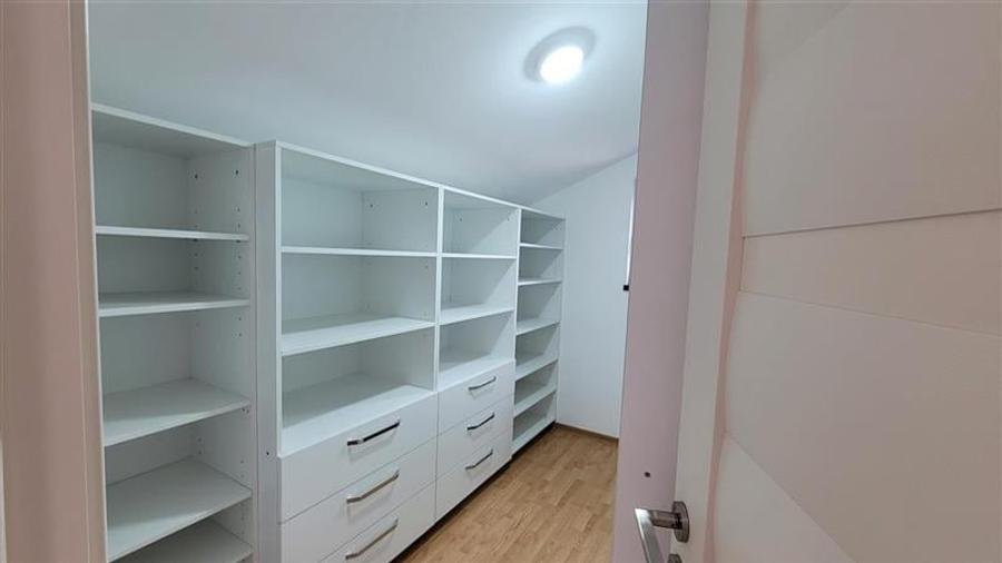 EXPLOREAZA 3D! In apreciata prezentare, pe calitativ certificat, Harman, Brasov - 6