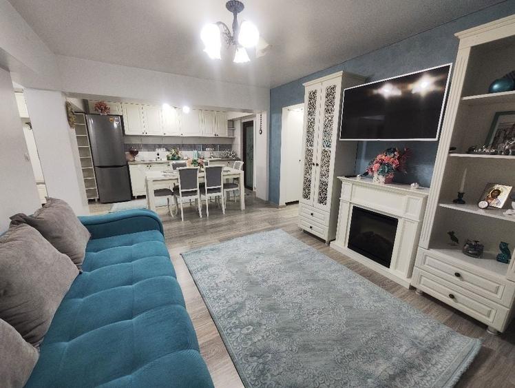 Inchiriez apartament 3 camere - 3