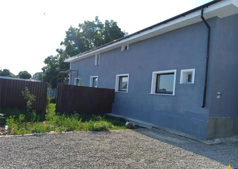 Casa si pentru cazare muncitori in zona parcului industrial - 7