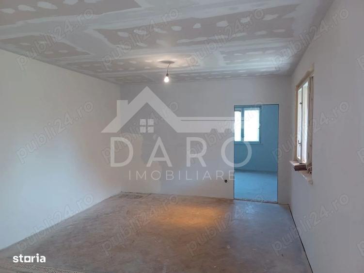 Casa de vanzare in Santana de Mures, str. Morii 130 000 euro - 2