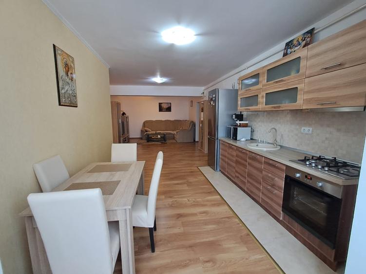 Apartament 2 camere 58 mp, parter Str.Florilor in Floresti - 5