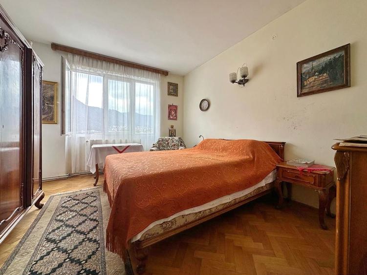 Apartament 3 camere, Dealul Cetății – vedere Tâmpa - 1