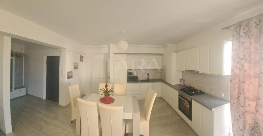 Apartament Modern cu 2 Camere și Loc de Parcare - 2