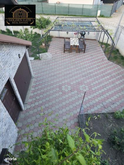 Doua case P+M + anexa, 1000 mp teren vedere panoramica spre munti - 4