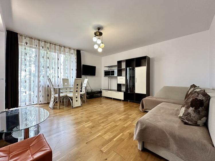 Apartament spatios cu 3 camere, Zorilor/Europa, 74 mp, bloc mic, boxa - 1