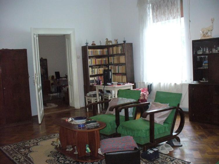 Apartament la casa zona centrala - 1