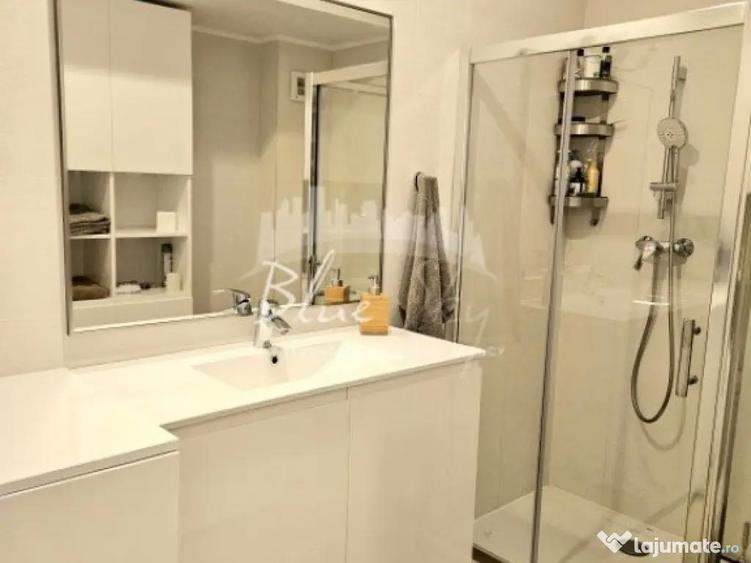 Priveli?te spre mare, confort desavar?it apartament - 8