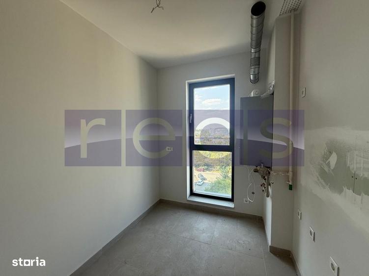 Apartament cu 3 camere în Dămăroaia