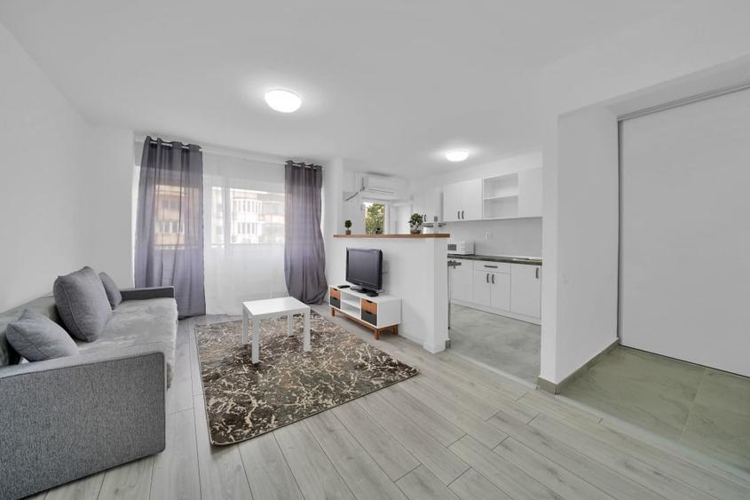 Sebastian*Decomandata*41 mp*Bloc 1987*Totul nou*Modern - 1