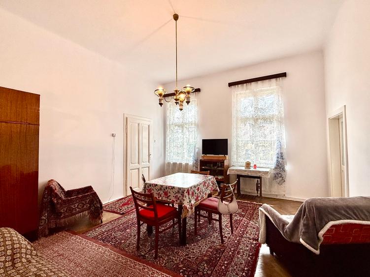 Apartament cu 2 camere | Zona Ultracentrală | Parcare | Etaj 1 | Pod | Pivniță - 3