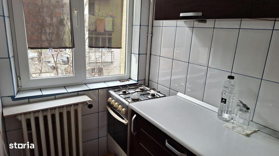 Garsoniera la 2 statii de metrou - 9