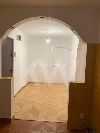 Apartament 3 camere, decomandat, 56 mpu, Valea Aurie
