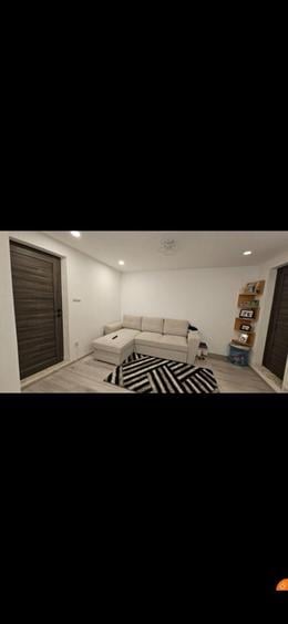 Vand casa 100 m2 si curte 300m2 - 6