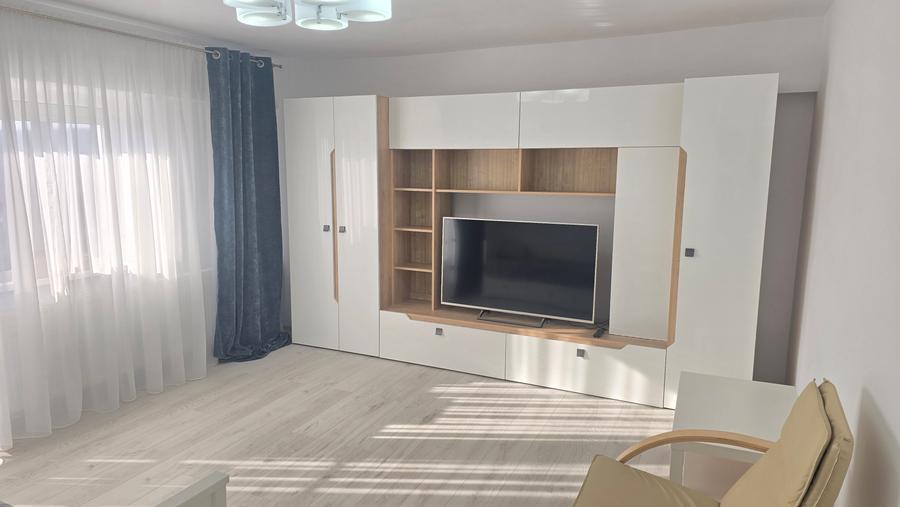 Vand apartament o camera, in Dorobanti, suprafata utila totala 47 mp, mobilata - 1