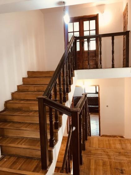 Casa artera principala pretabila afacere / locuit - 9