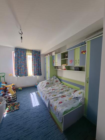 Apartament 3 camere - 13