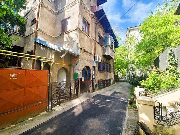 KISELEFF Arcul de Trimf Clucerului 3 cam + Garaj dublu - 4