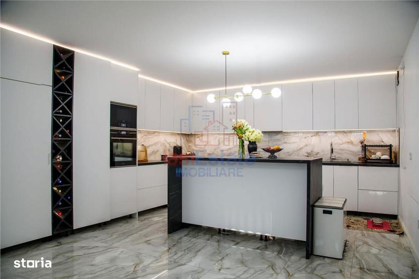 Casa intr-o zona linistita cu garaj si teren-1091 mp - 5