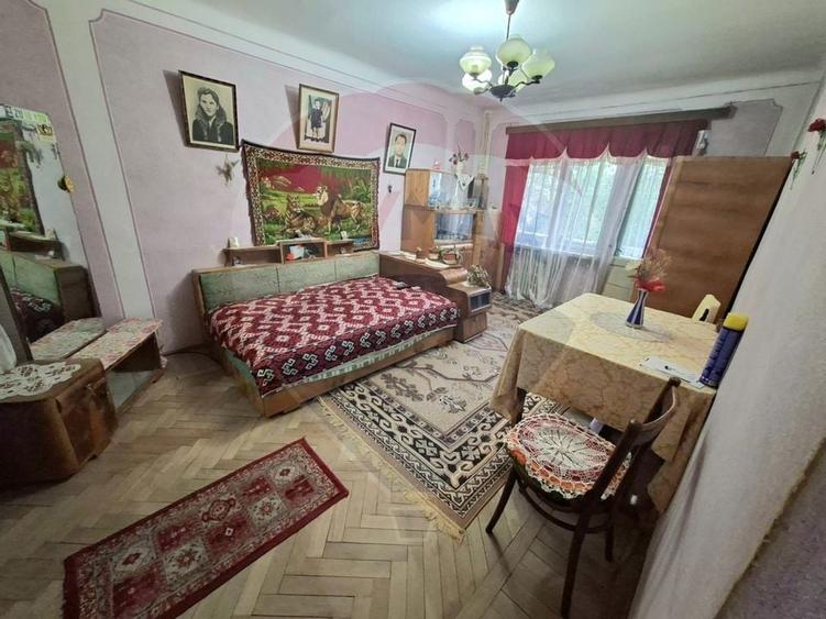 Apartament 3 camere decomandat&acirc;Aleea Parcului colt cu Razboieni etaj 1 - 1