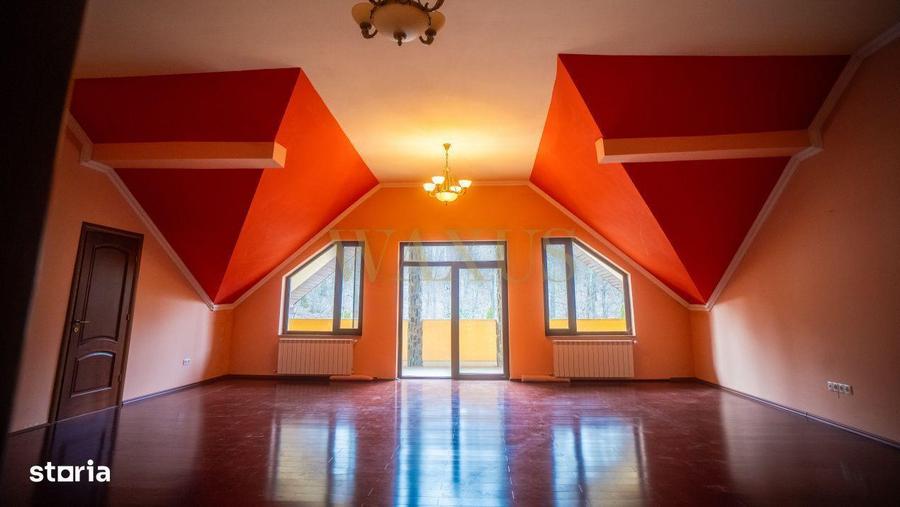Vila de Lux,35 arii,Valea Ghinzii - 5