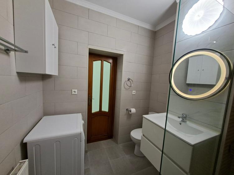 Apartament de vanzare - 8