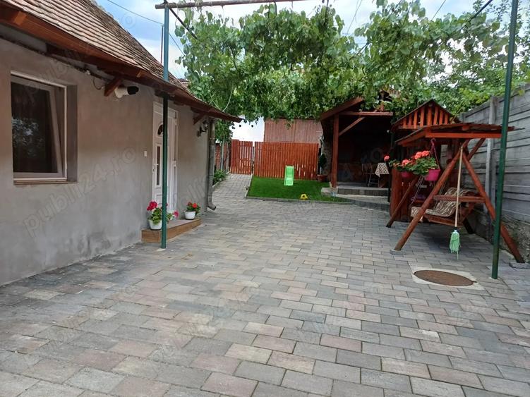 Casa de vanzare Cornatel - 2