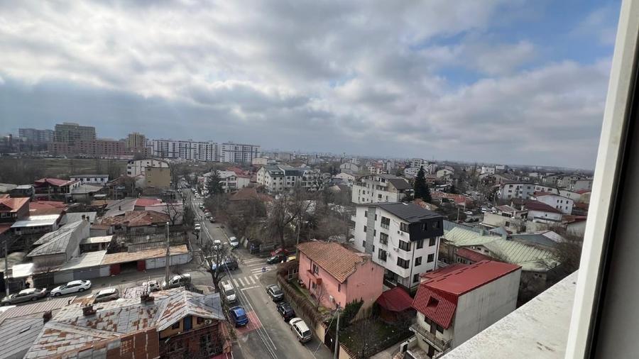 Vand apatament 2 camere Bucurestii Noi , langa parc Bazilescu - 1