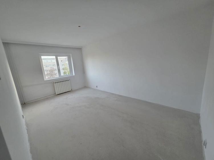 Apartament 3 camere Str. Malu Rosu principala - 2