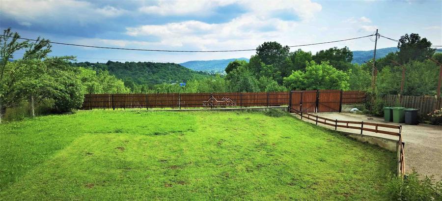 Manuel recomanda : Vila superba in Cornu de Jos 295mp , teren 1360mp - 15