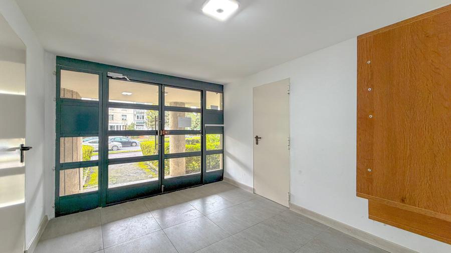 Apartament unic cu 7 camere, 3 balcoane, 3 bai, 2  parcari, 2 beciuri, Central - 6