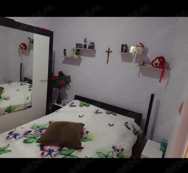 Vand apartament 3camere Boul Ro?u Arad - 9