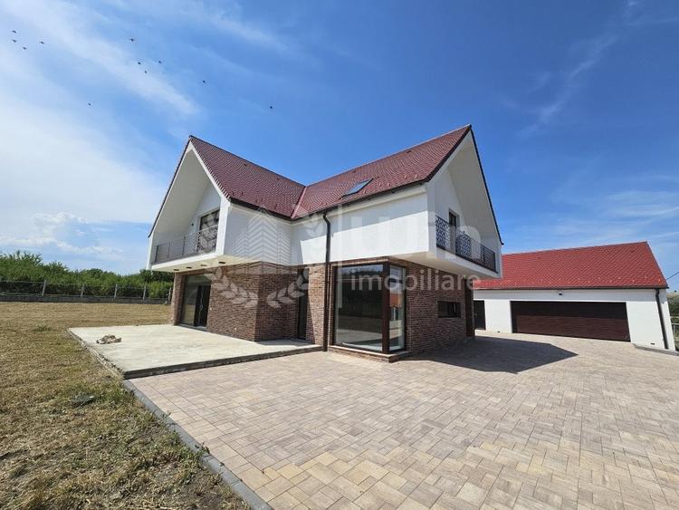 Casa cu 4 camere | 256 mp utili | 2000 mp teren | Sat. Aiton - 3