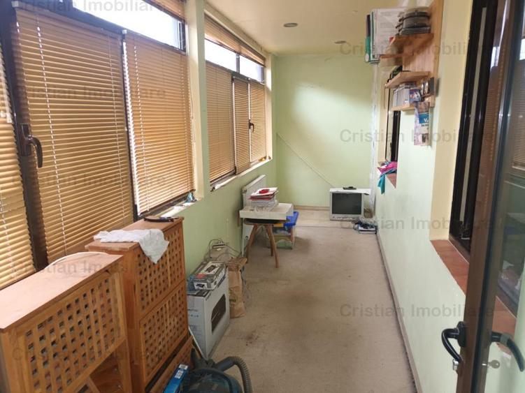 PARTER +Balcon 12m ,3 cam conf1 decomandat 77mp Viziru 3 - 6