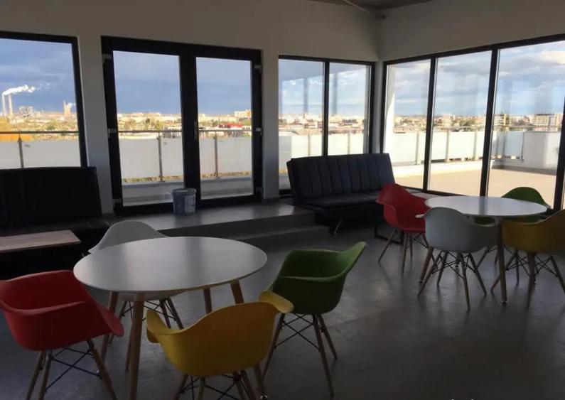 Apartament 3 camere decomandat, 70.12 mp, zona Calea Severin - 1