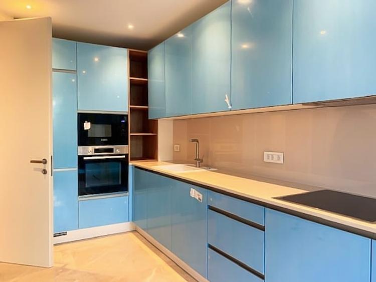Apartament cu 5 camere decomandat, mobilat în Dorobanți