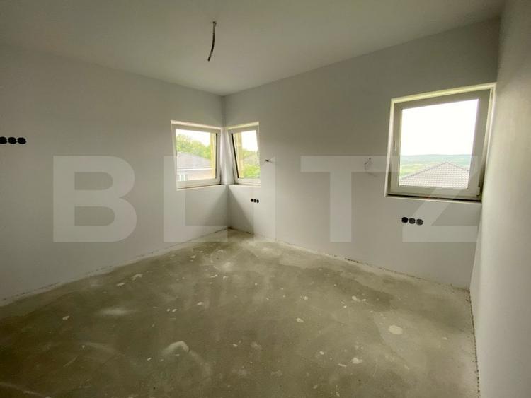 Casa individuala in Dezmir, in apropierea padurii – ideala pentru o familie! - 11