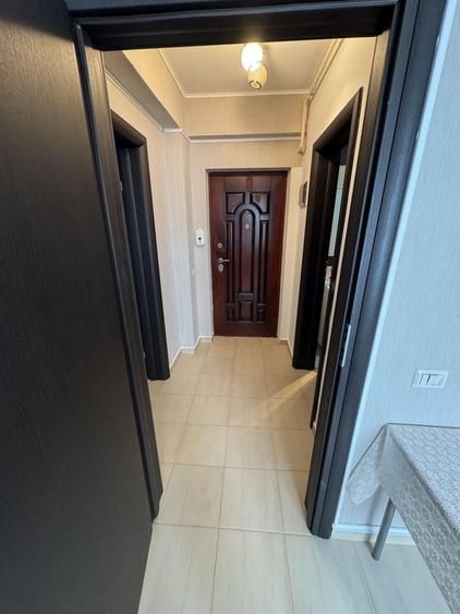 Garsoniera de inchiriat Militari Residence - 3