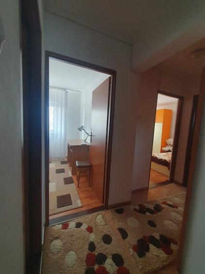 Apartament 3 camere ,decomandat ,etaj 4,  Dorohoi/ Doja - 1