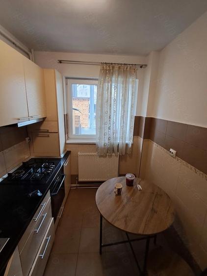 inchiriez apartament - 4