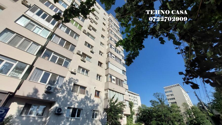 Titan, Pocoava, metrou 15 minute mers, bloc 1982, reabilitat - 20