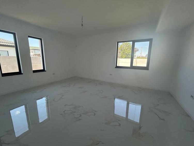 Casa individuala, parter, 4 camere+ parcare,+ curte proprie 380 mp, Comision 0 - 9