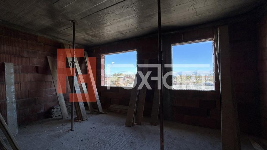 Duplex cu 4 camere Ghiroda zona excelenta - 9