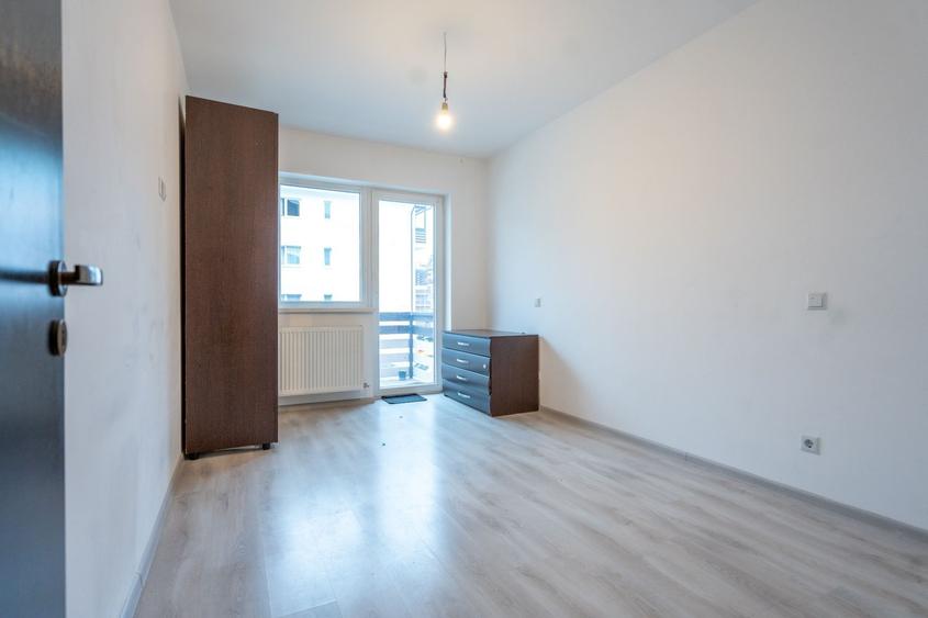 Apartament cu 3 camere | Etaj 1 | Parcare privata | - 4