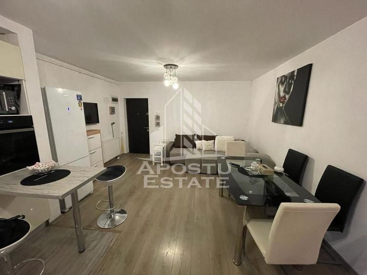 Apartament cu 3 camere,terasa,parter,Dumbravita Cora - 1