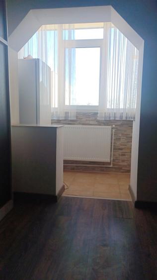 Ofer spre inchiriere garsoniera ,zona Garii - 2