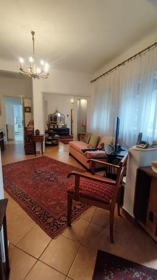 Apartament semidecomandat în Rosetti