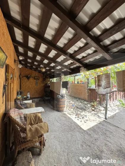 Casă cu 2 camere cu Teren 1200 Mp în Călinești