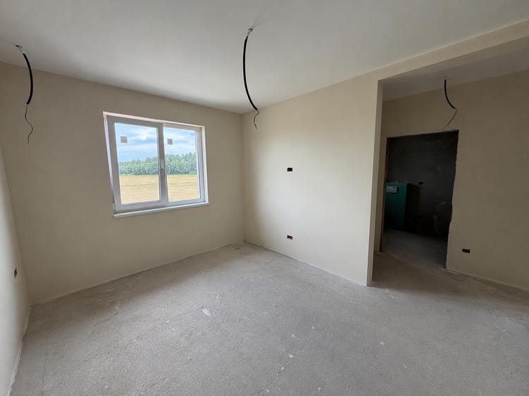 Duplex cu 5 camere cu Teren 397 Mp în Moșnița Nouă
