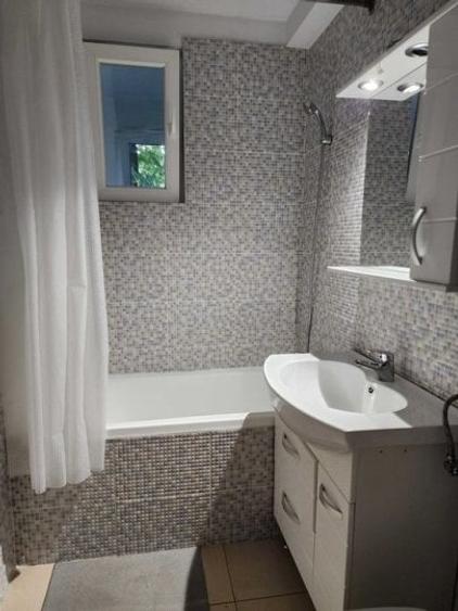 Apartament cu 2 camere semidecomandat, mobilat în Dristor